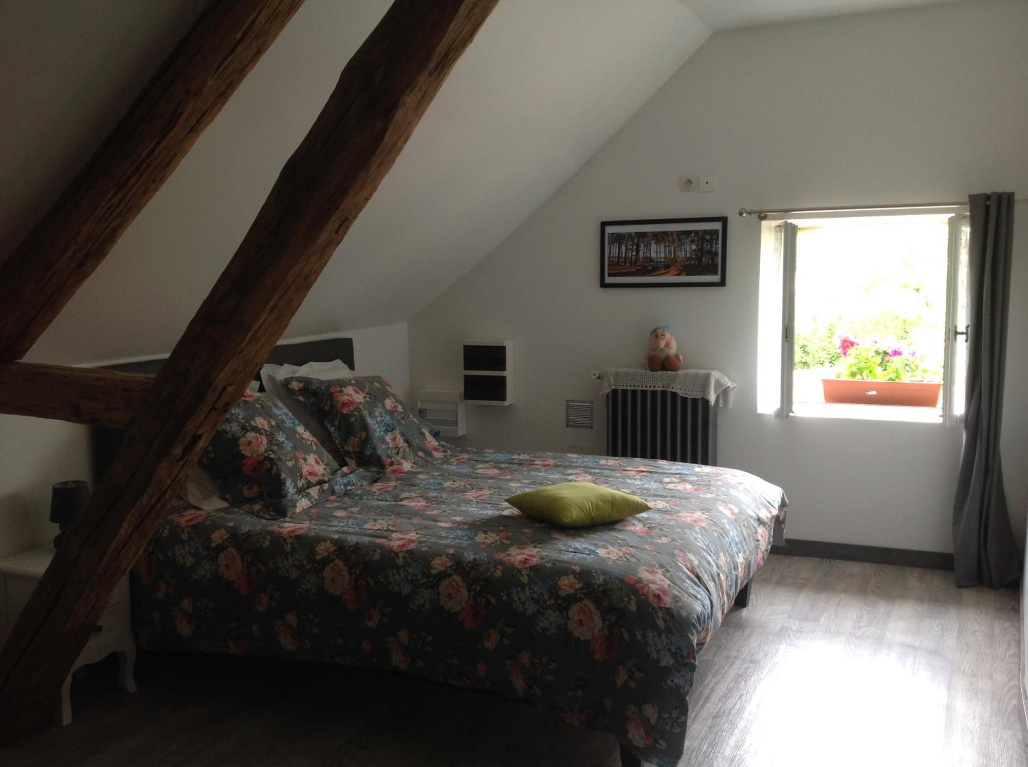Hotel La Bicoque En Puisaye Saint-Amand-en-Puisaye Exteriér fotografie