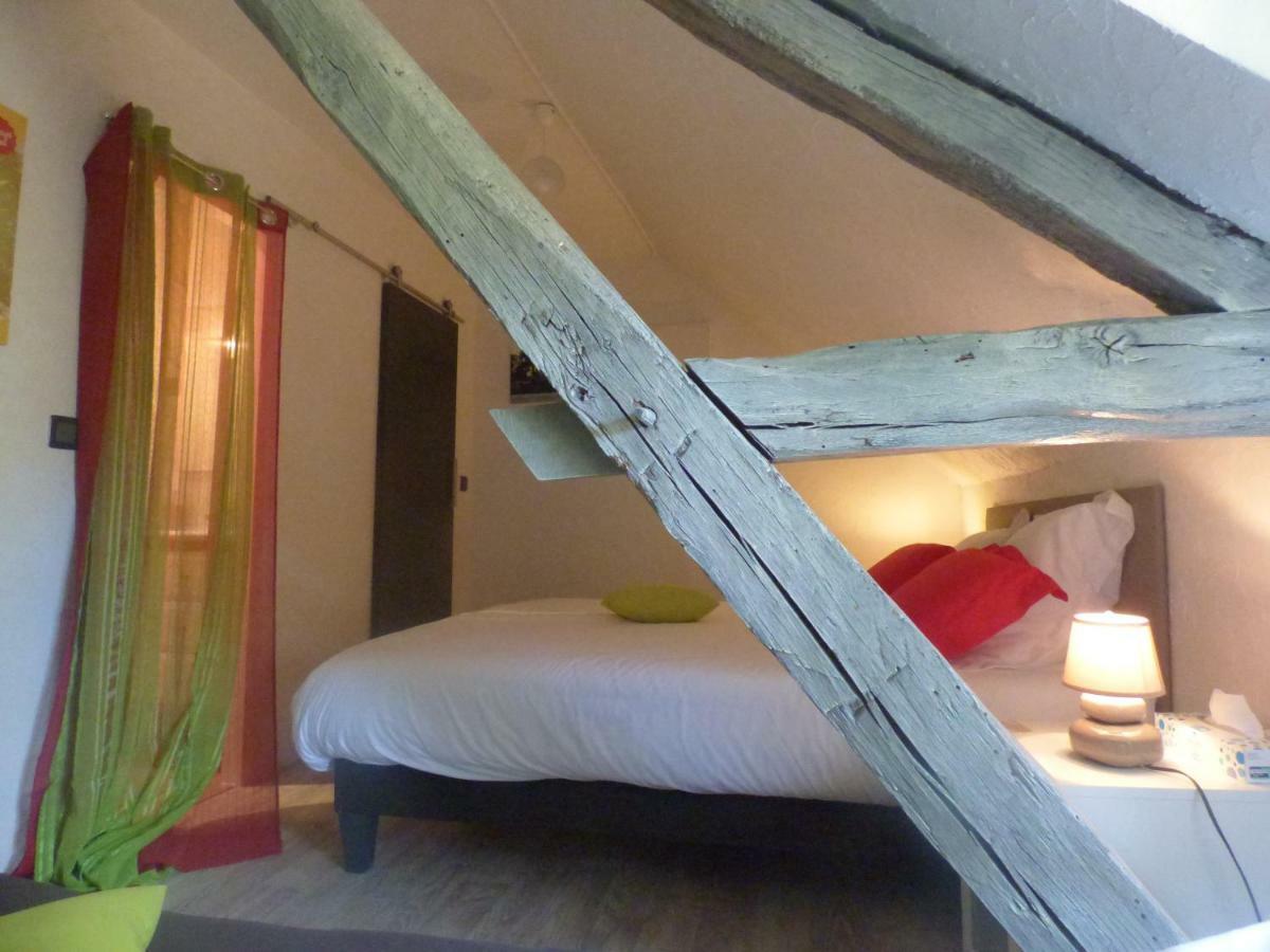 Hotel La Bicoque En Puisaye Saint-Amand-en-Puisaye Exteriér fotografie